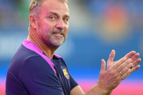 莱万多夫斯基赛事官方发布挺进下一轮新规，法国队争议不断！的简单介绍