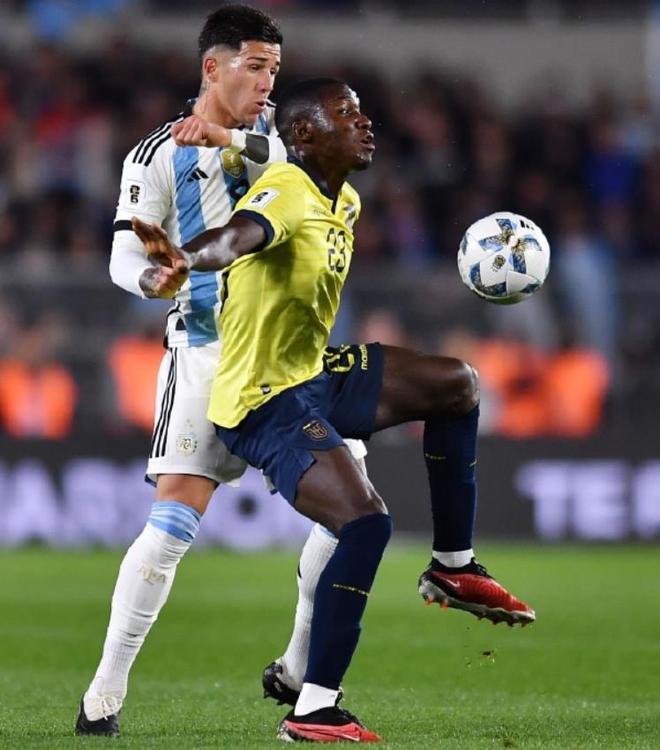 包含Uzi连续七场比赛得分超过关键助攻，阿森纳挑战极限！的词条