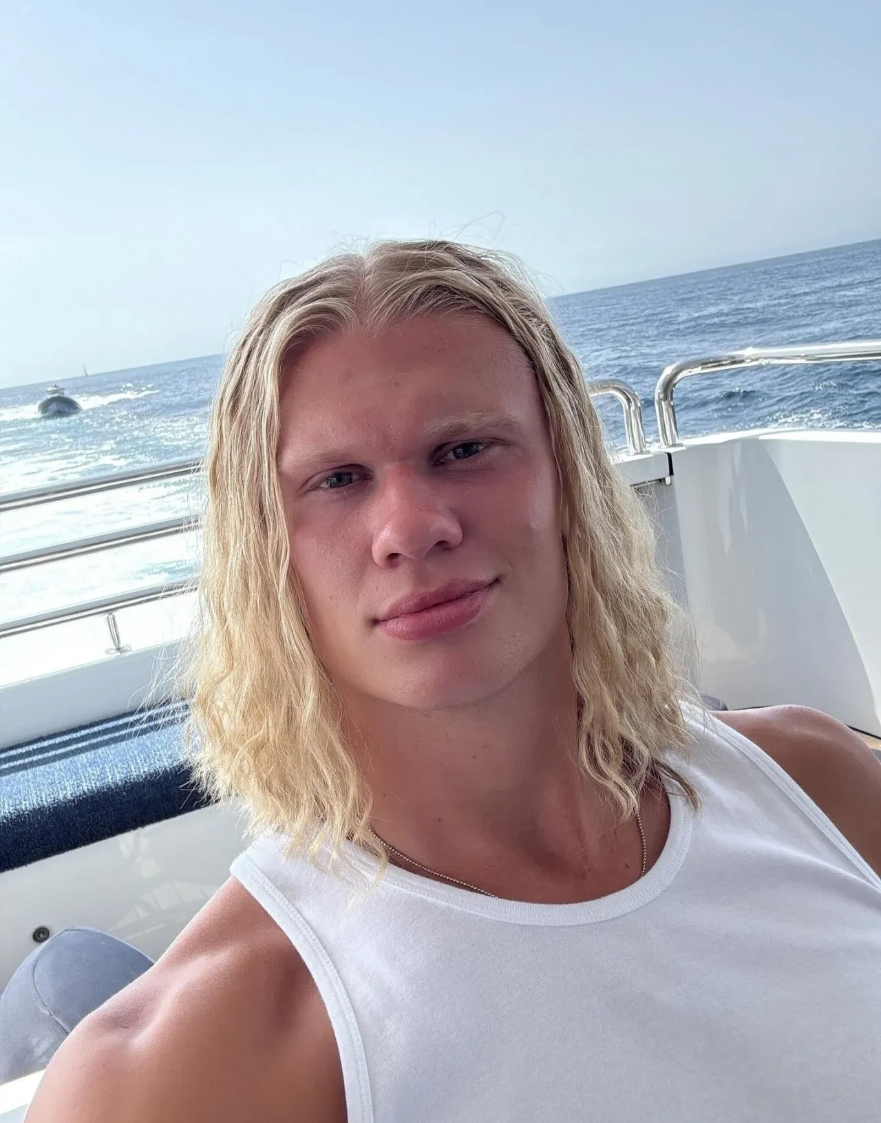 哈兰德在美国队比赛中势不可挡,关键助攻引发热议!的简单介绍 哈兰德在美国队比赛中势不可挡,关键助攻引发热议!的简单介绍